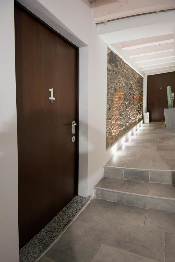 Larius Apartment Como Exteriör bild
